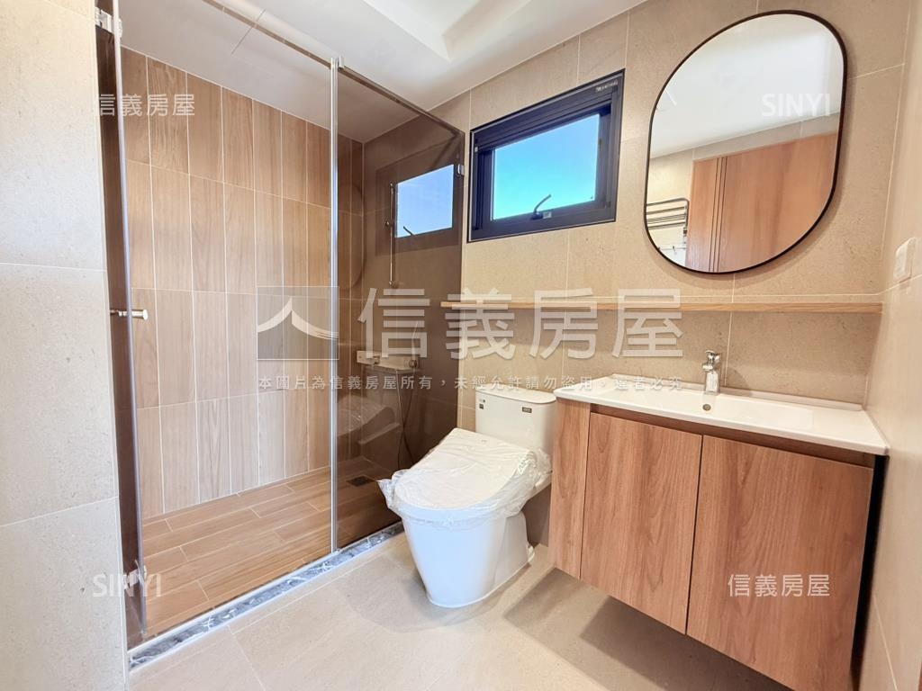 明基‧英倫亞灣Ⅱ三房平車房屋室內格局與周邊環境