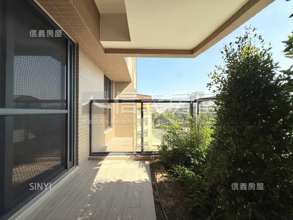 明基‧英倫亞灣Ⅱ三房平車房屋室內格局與周邊環境