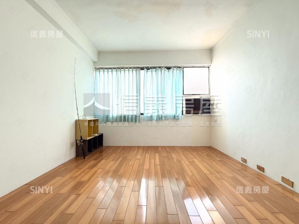 仁武機能雙車墅房屋室內格局與周邊環境