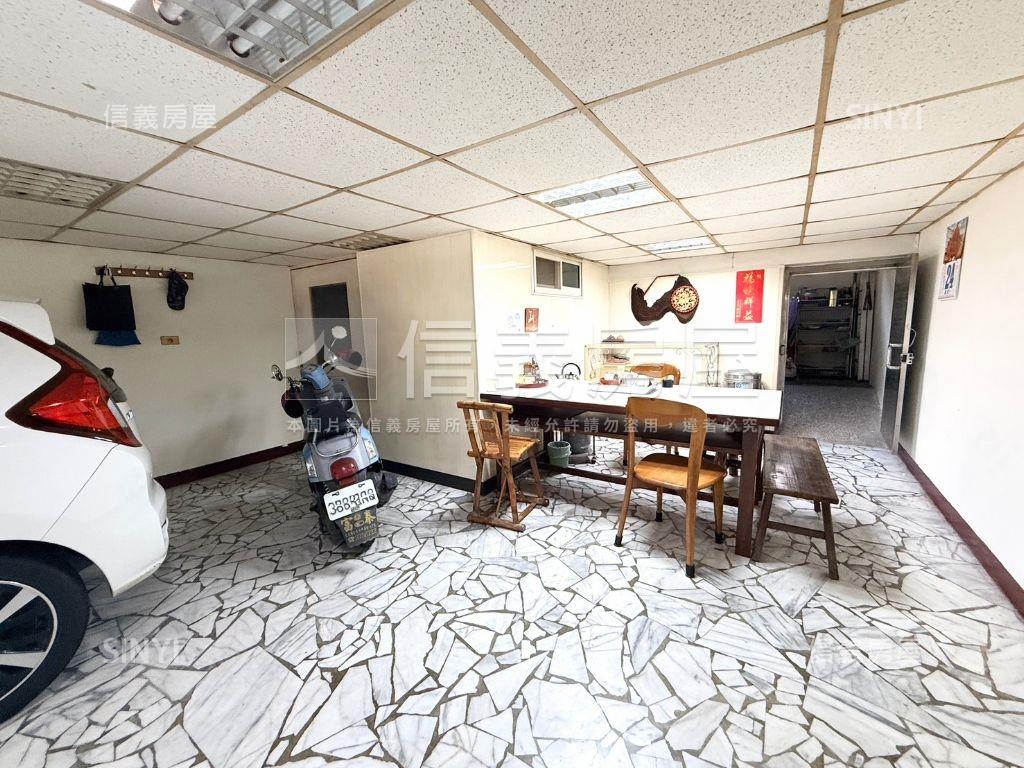 仁武機能雙車墅房屋室內格局與周邊環境