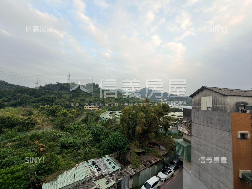 土城望山景大空間房屋室內格局與周邊環境