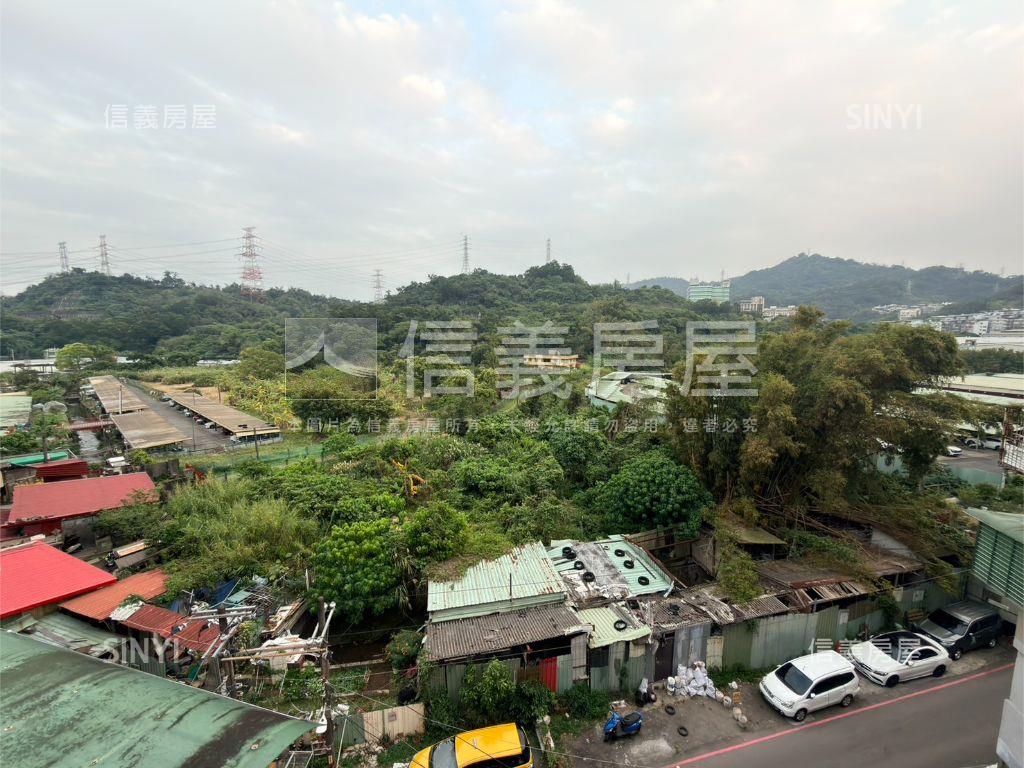 土城望山景大空間房屋室內格局與周邊環境