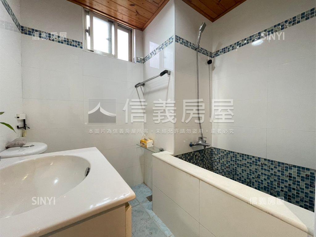 新東京景觀精裝套房房屋室內格局與周邊環境