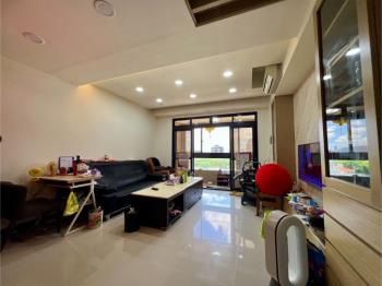 億馬當先－新春電梯美四房