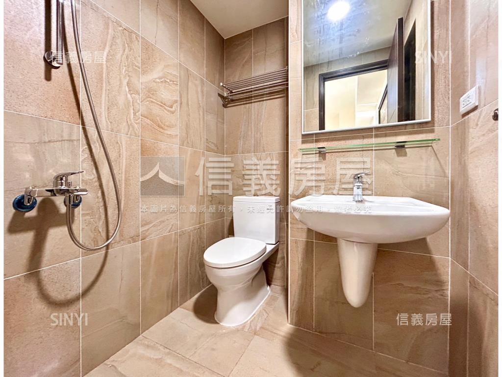 鋭揚新樂活Ａ５兩房平車房屋室內格局與周邊環境