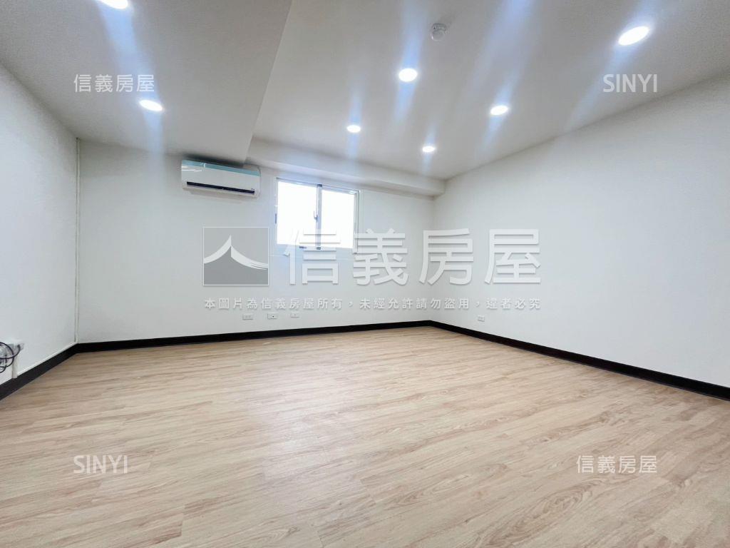 逢甲旁電梯美三房房屋室內格局與周邊環境