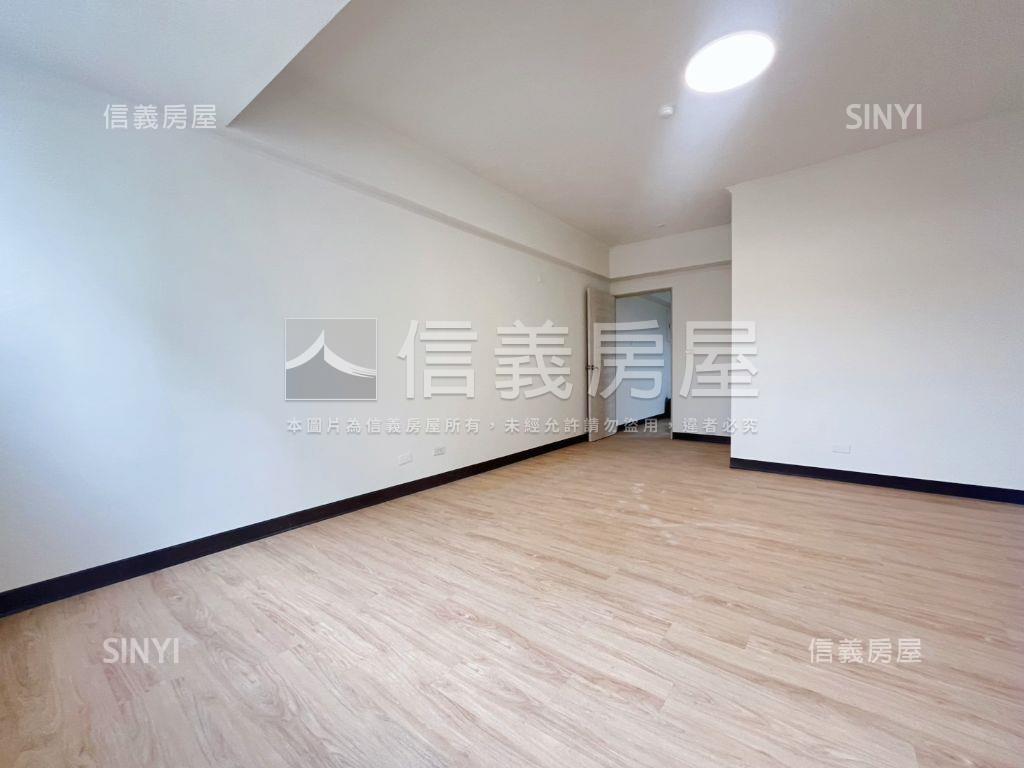 逢甲旁電梯美三房房屋室內格局與周邊環境