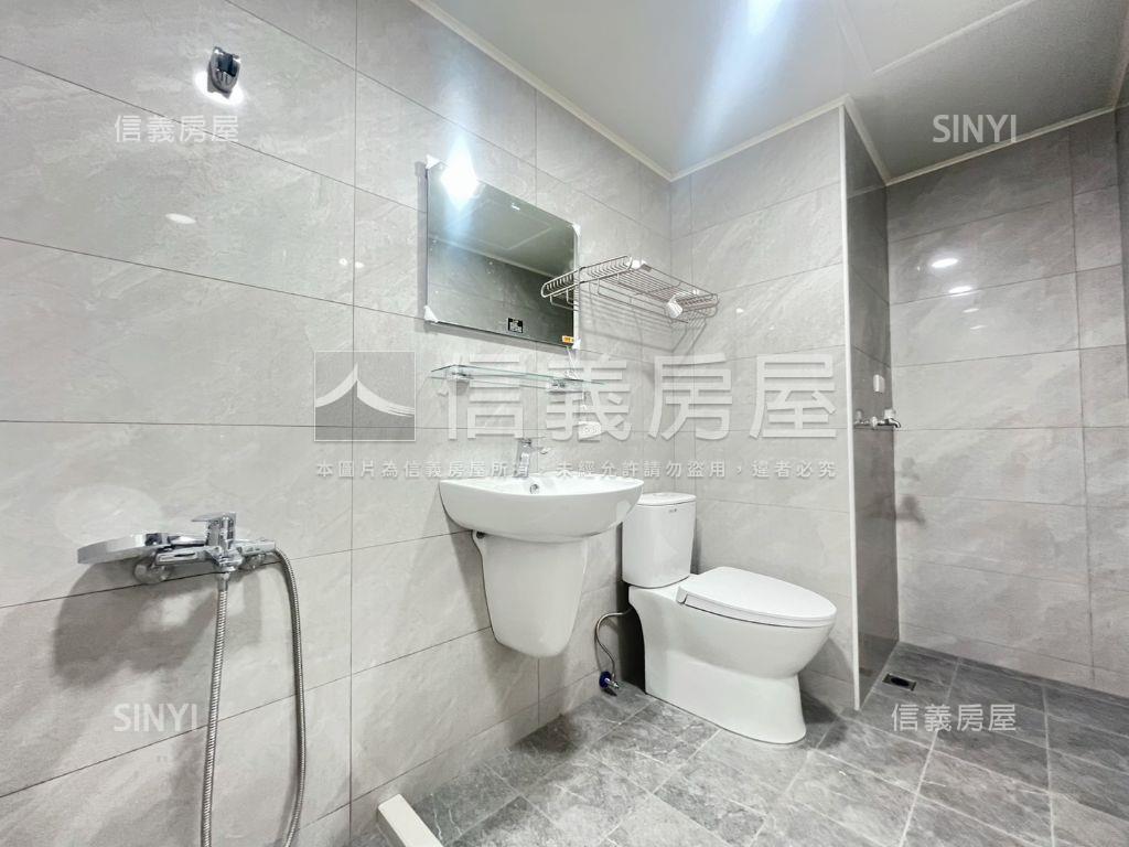 逢甲旁電梯美三房房屋室內格局與周邊環境