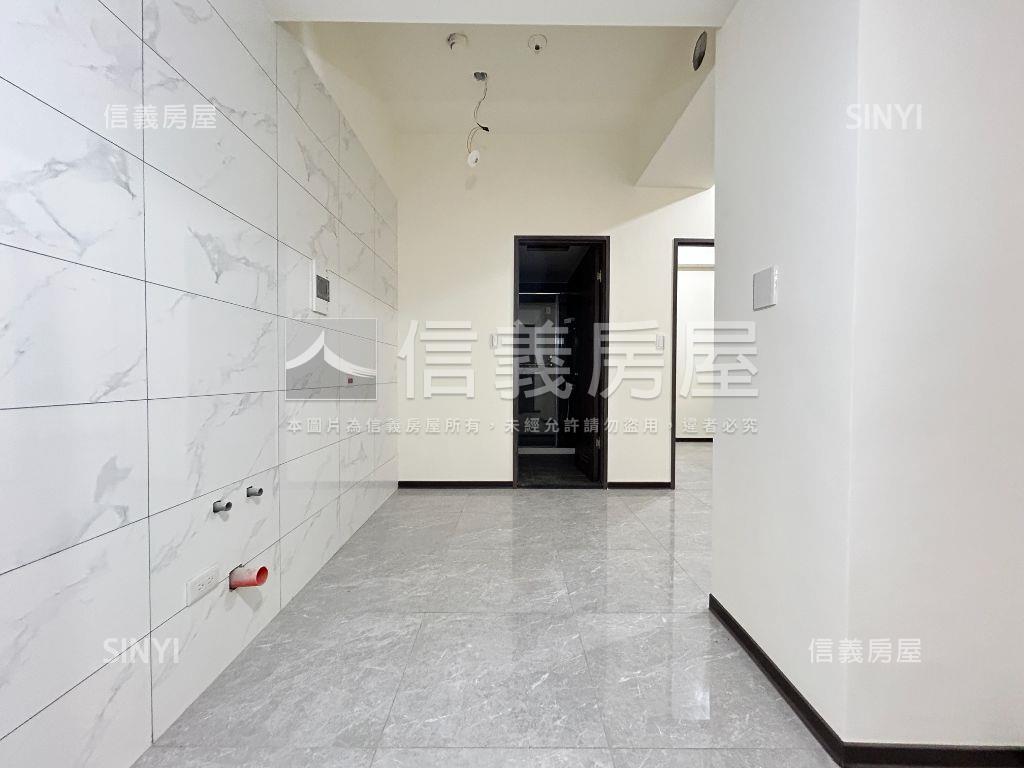 龍門大苑稀有新成屋房屋室內格局與周邊環境