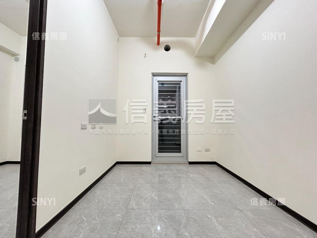 龍門大苑稀有新成屋房屋室內格局與周邊環境