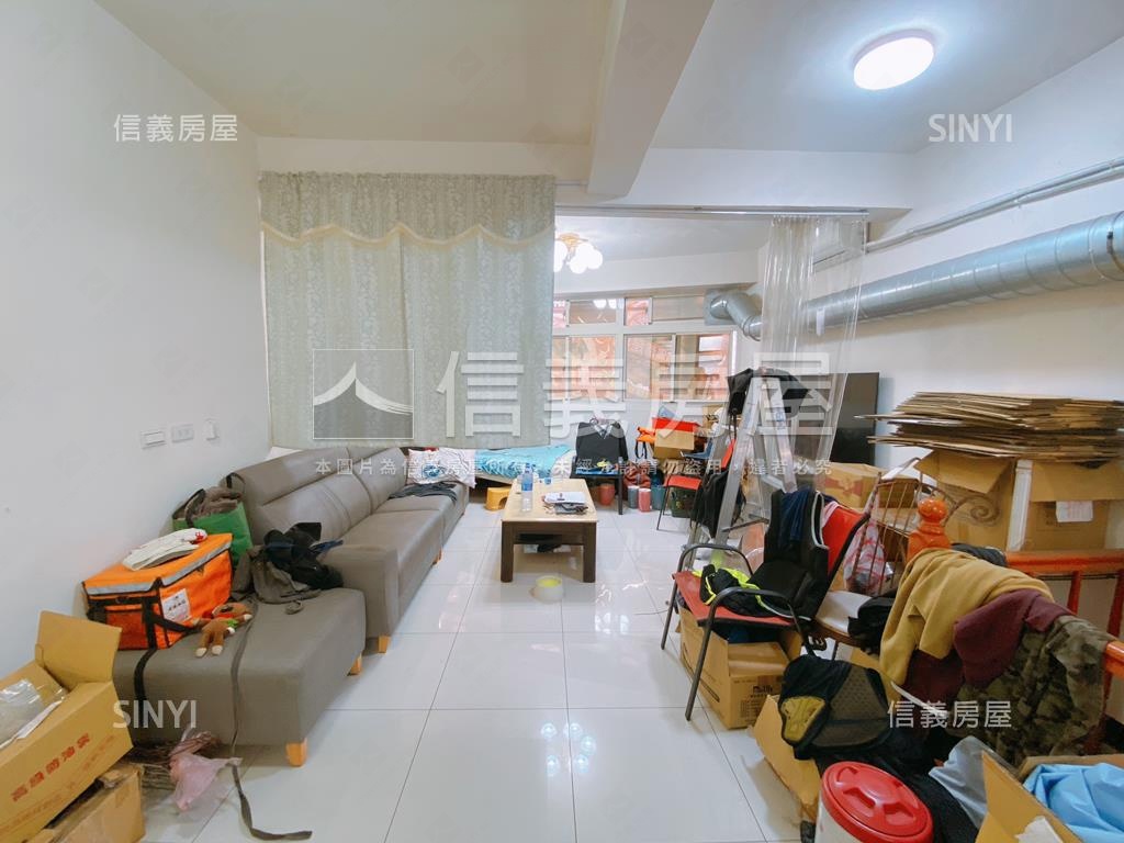南勢運動中心旁發財店面房屋室內格局與周邊環境