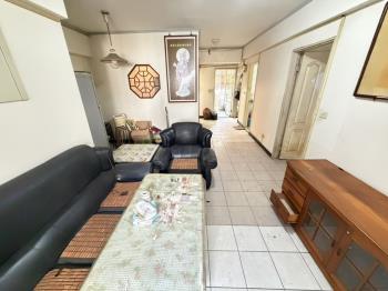 強！捷運旁三房車位！