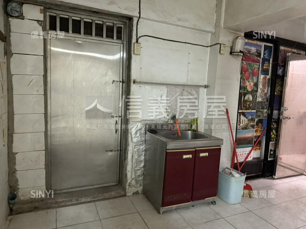 稀有新興街一樓房屋室內格局與周邊環境