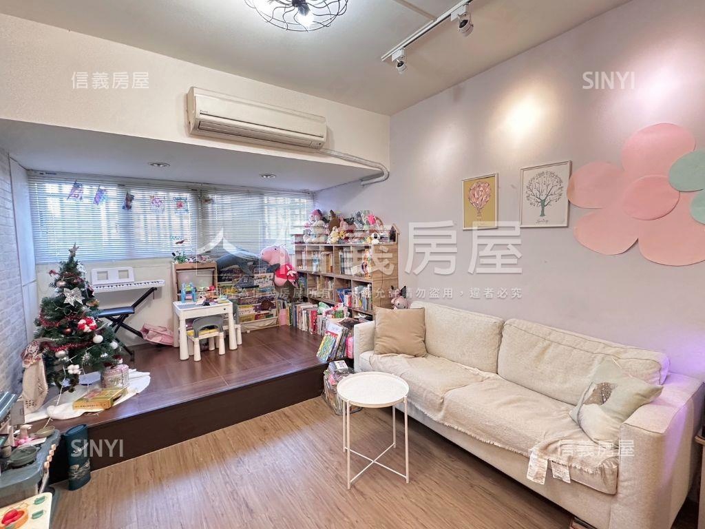 松竹國小三房車位房屋室內格局與周邊環境