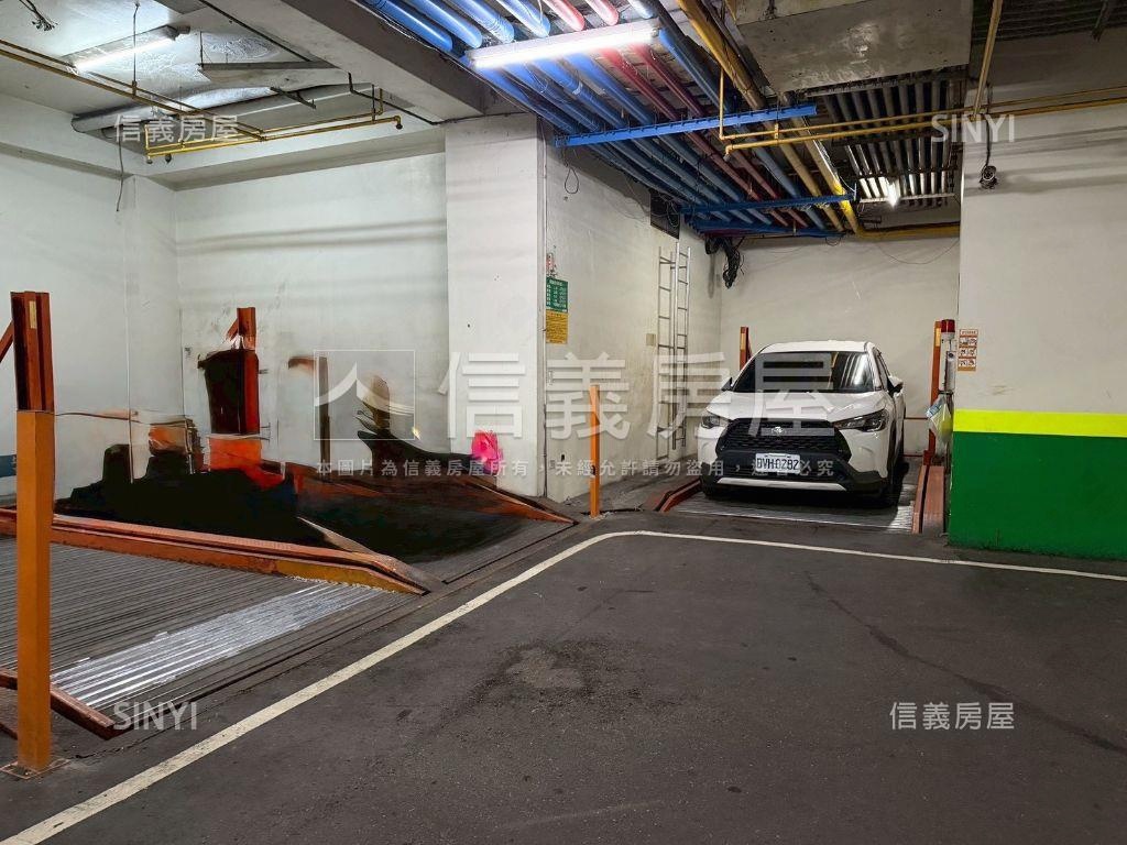 松竹國小三房車位房屋室內格局與周邊環境
