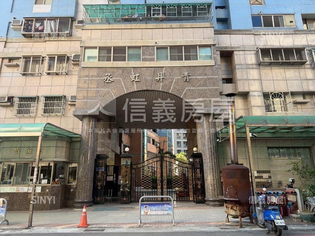 松竹國小三房車位房屋室內格局與周邊環境