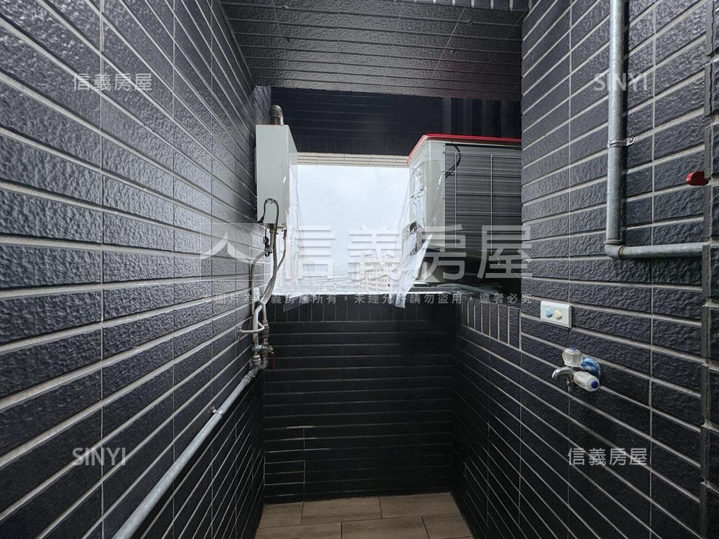 海山學區海山學苑稀有釋出房屋室內格局與周邊環境