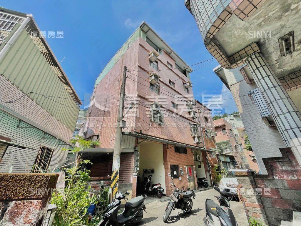 市場旁邊間百坪透天房屋室內格局與周邊環境