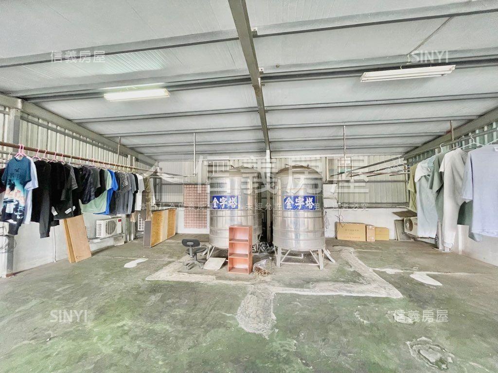 市場旁邊間百坪透天房屋室內格局與周邊環境
