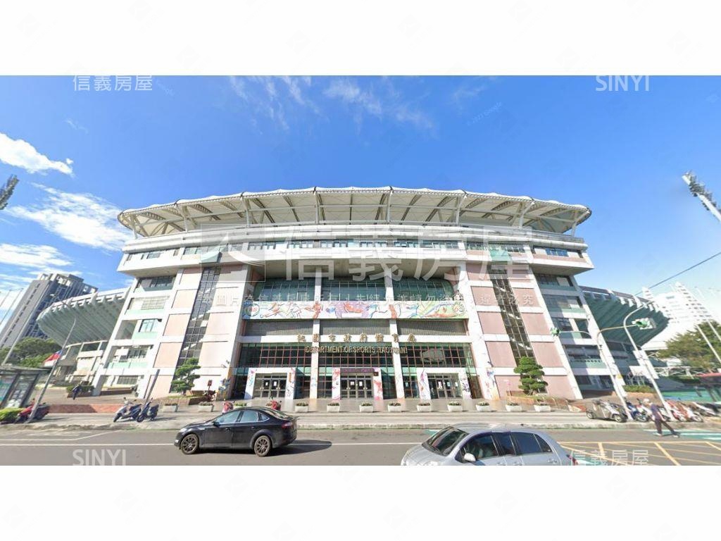 市場旁邊間百坪透天房屋室內格局與周邊環境