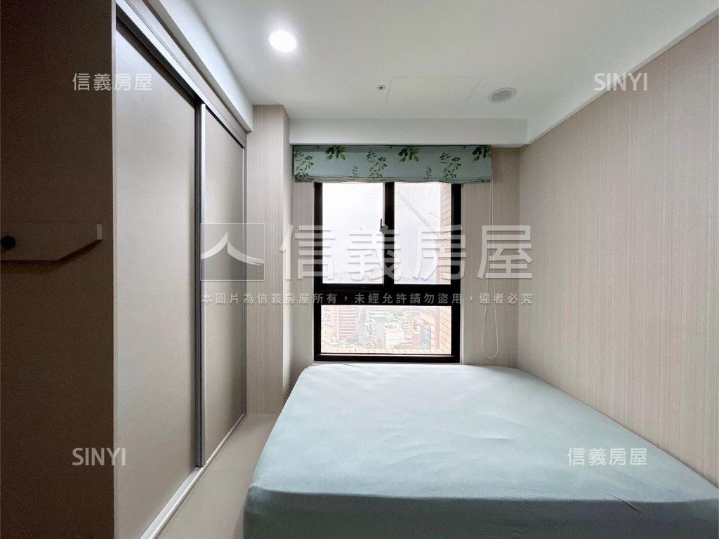 百萬美裝潢興傳高樓三房房屋室內格局與周邊環境