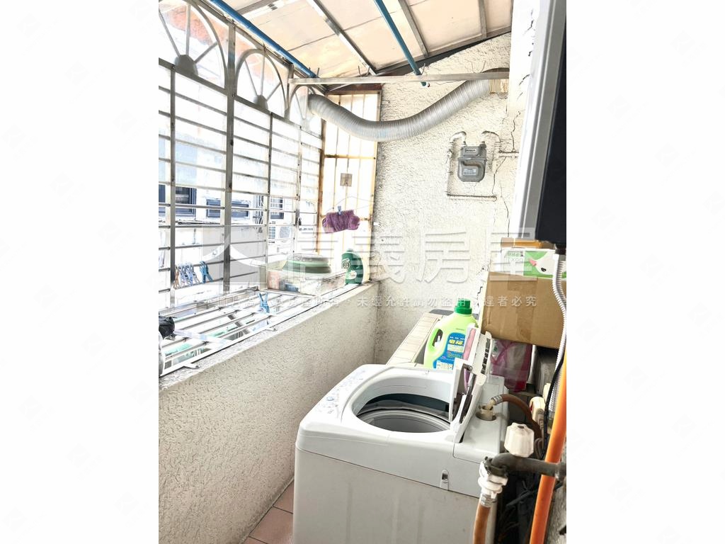 國泰仁愛雙學區大空間房屋室內格局與周邊環境