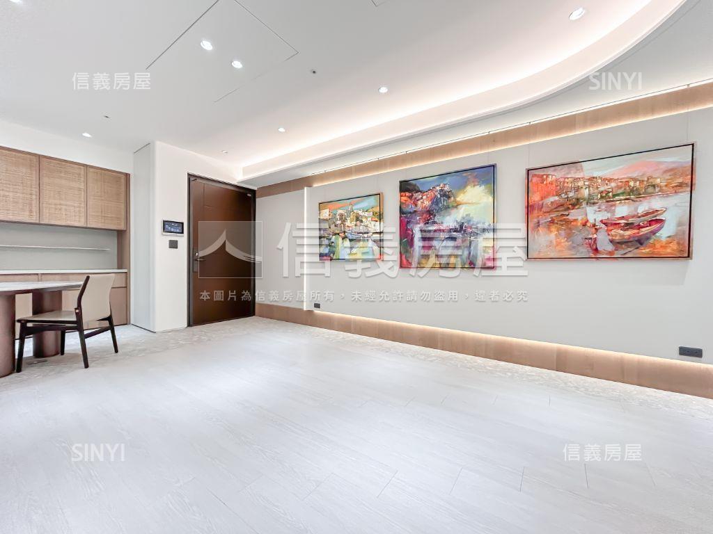 富貴莊園設計美宅頂樓戶房屋室內格局與周邊環境