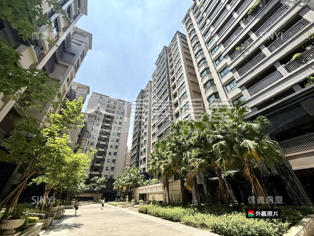 富貴莊園設計美宅頂樓戶房屋室內格局與周邊環境