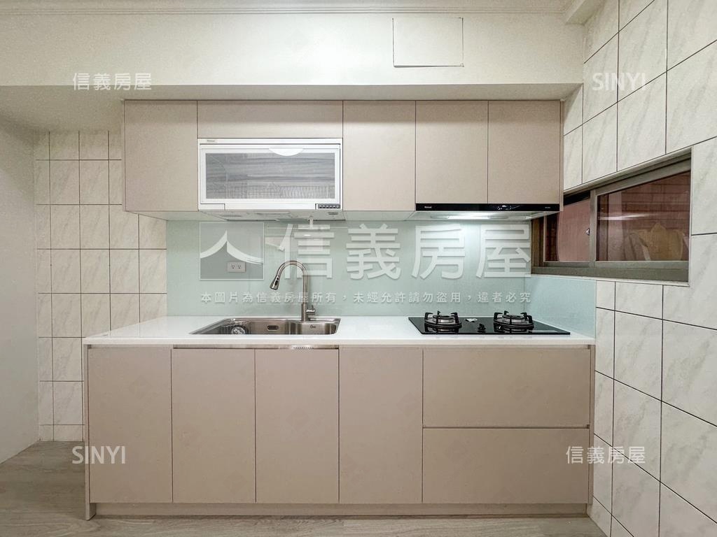 河堤社區精美裝潢三房平車房屋室內格局與周邊環境