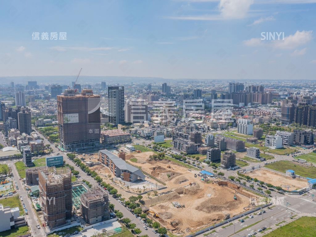 正十四期美和段土地Ｃ房屋室內格局與周邊環境