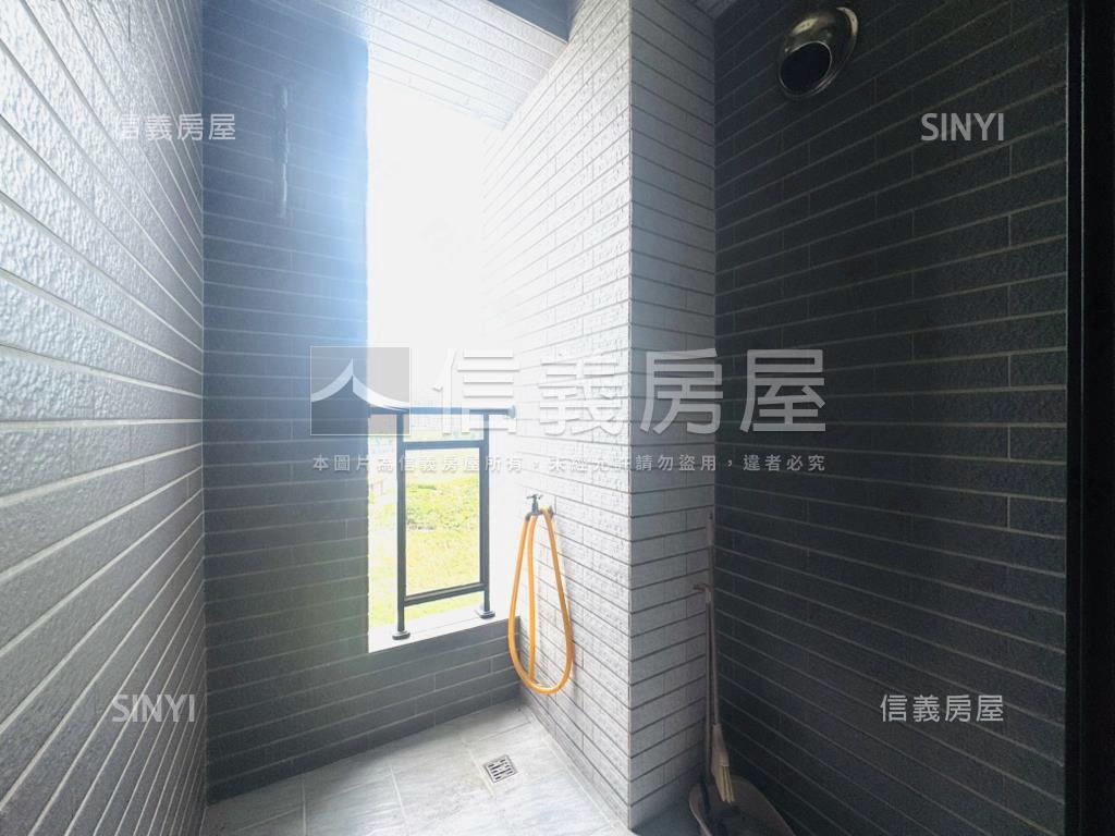 鬧中取靜新市兩房房屋室內格局與周邊環境