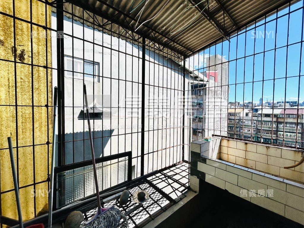 延平北路邊間頂加公寓房屋室內格局與周邊環境
