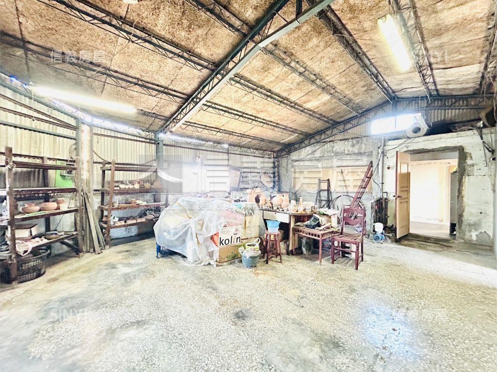 延平北路邊間頂加公寓房屋室內格局與周邊環境