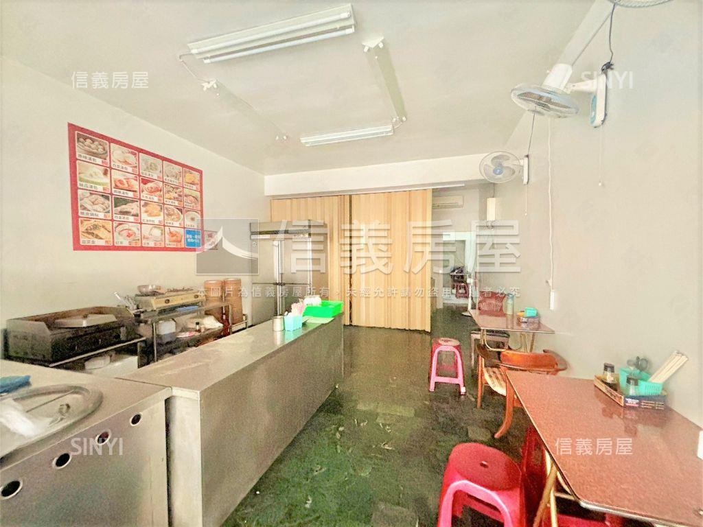 近日月光樂群正路吃市金店房屋室內格局與周邊環境
