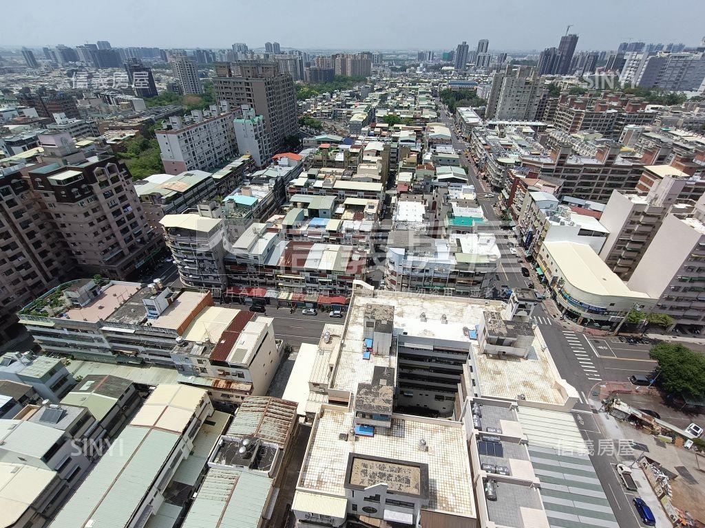近日月光樂群正路吃市金店房屋室內格局與周邊環境