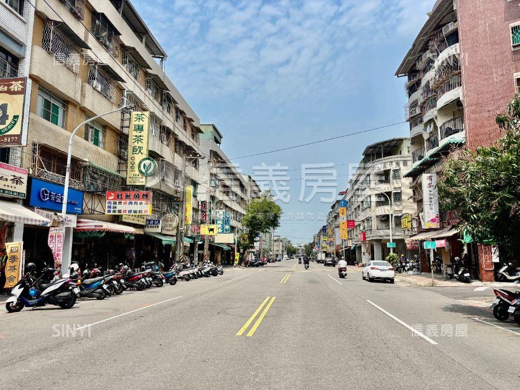近日月光樂群正路吃市金店房屋室內格局與周邊環境