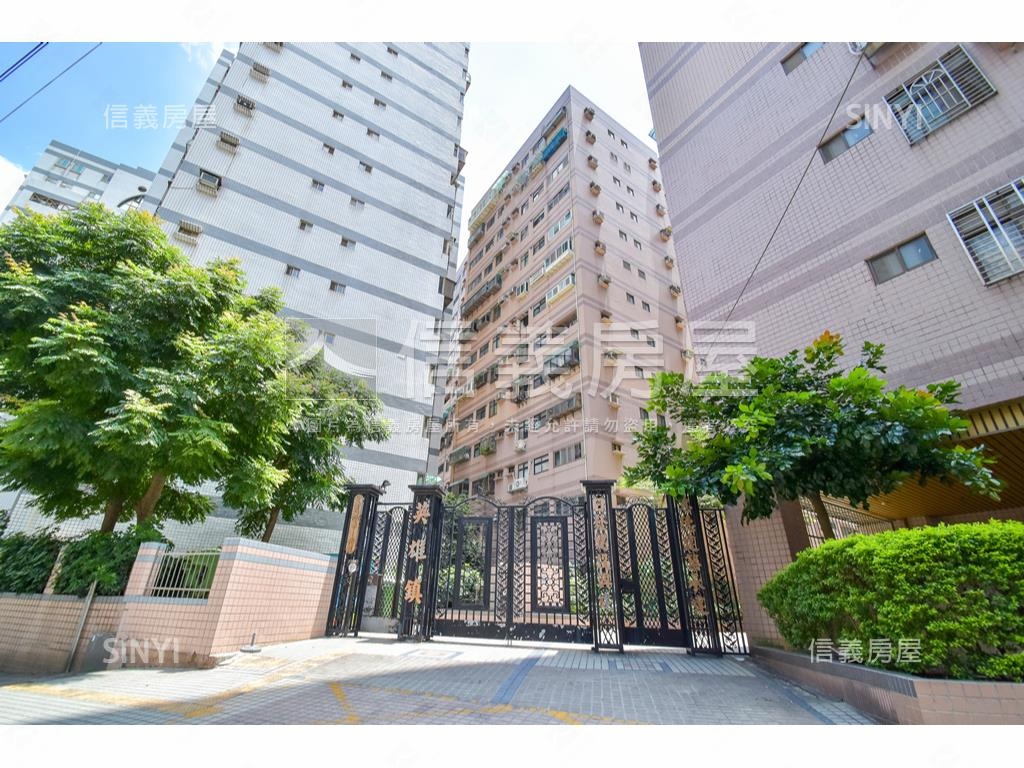 專任成家英雄鎮匠心美套房房屋室內格局與周邊環境