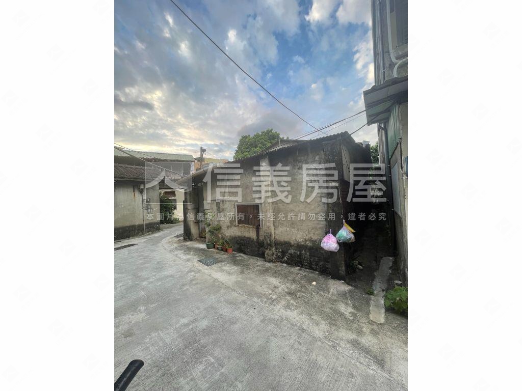 建國市場旁潛力土地房屋室內格局與周邊環境