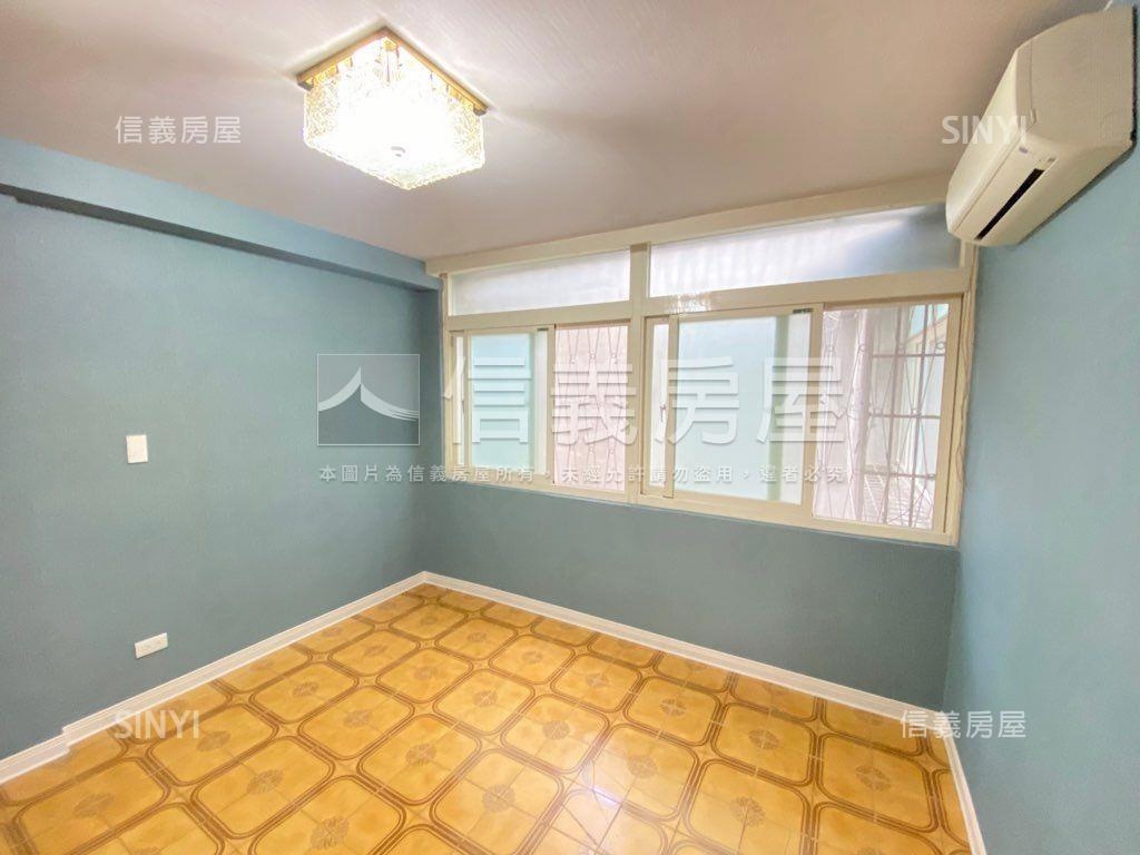 北市中心山景改建透天房屋室內格局與周邊環境