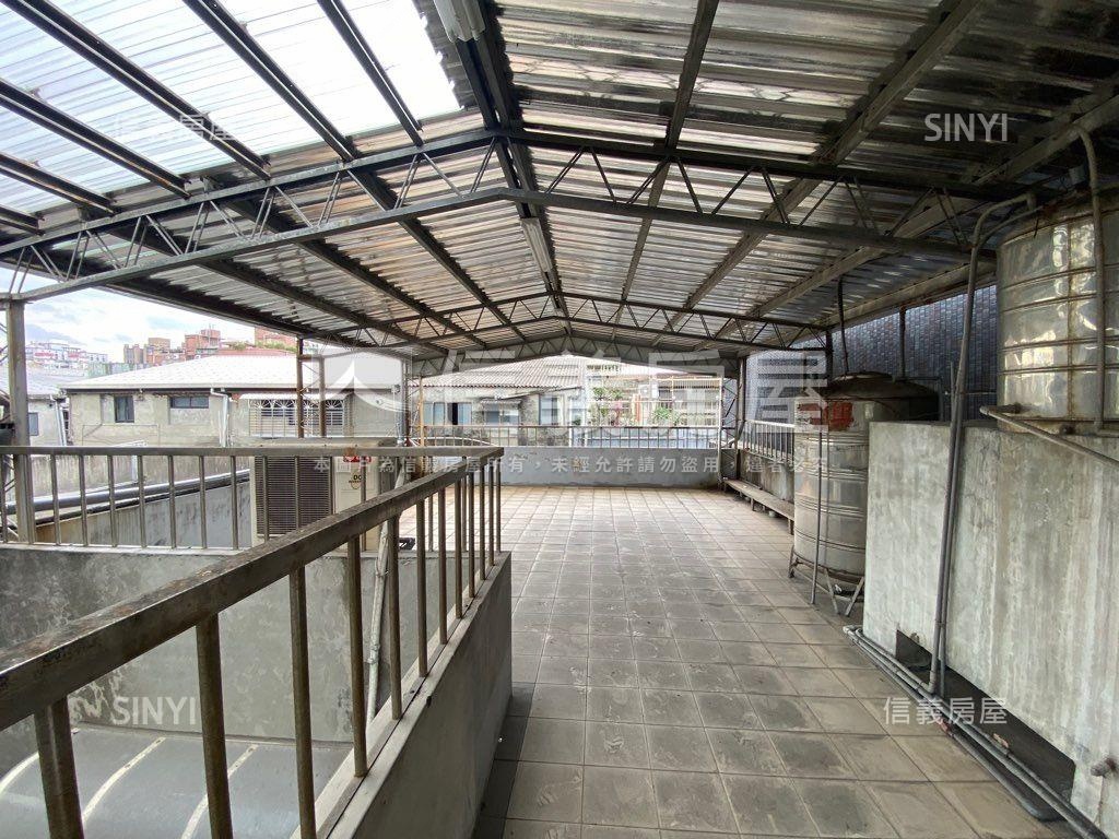 北市中心山景改建透天房屋室內格局與周邊環境