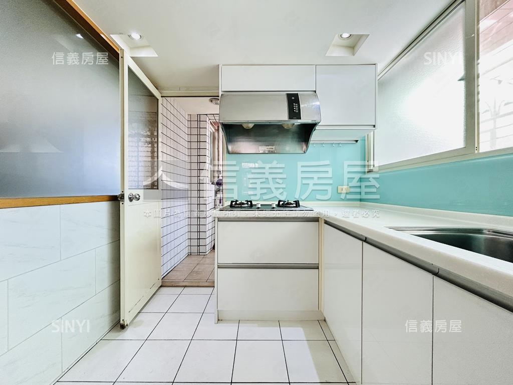 台開低公設華廈房屋室內格局與周邊環境