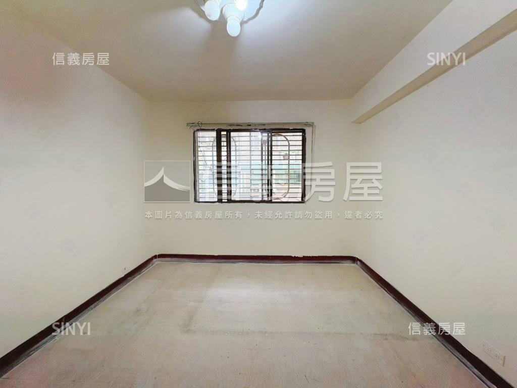 天母三房庭院一樓房屋室內格局與周邊環境