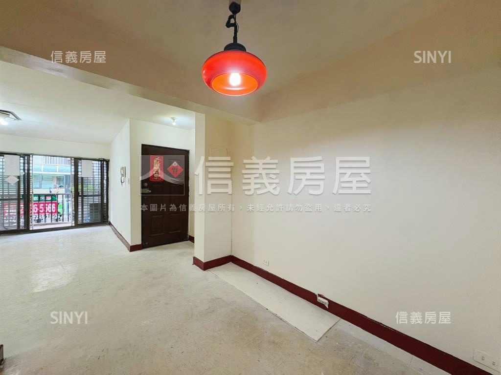 天母三房庭院一樓房屋室內格局與周邊環境