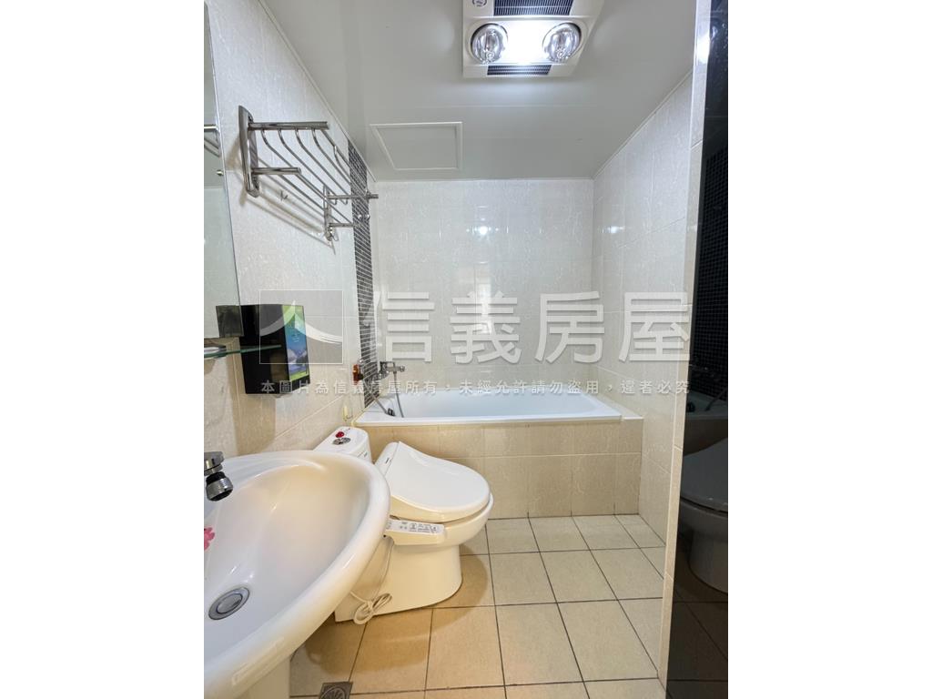ＭＭ２１景觀棟距三房雙車房屋室內格局與周邊環境