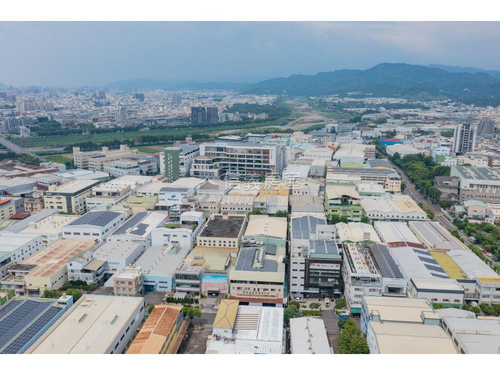 大里工業區８６０坪廠房房屋室內格局與周邊環境