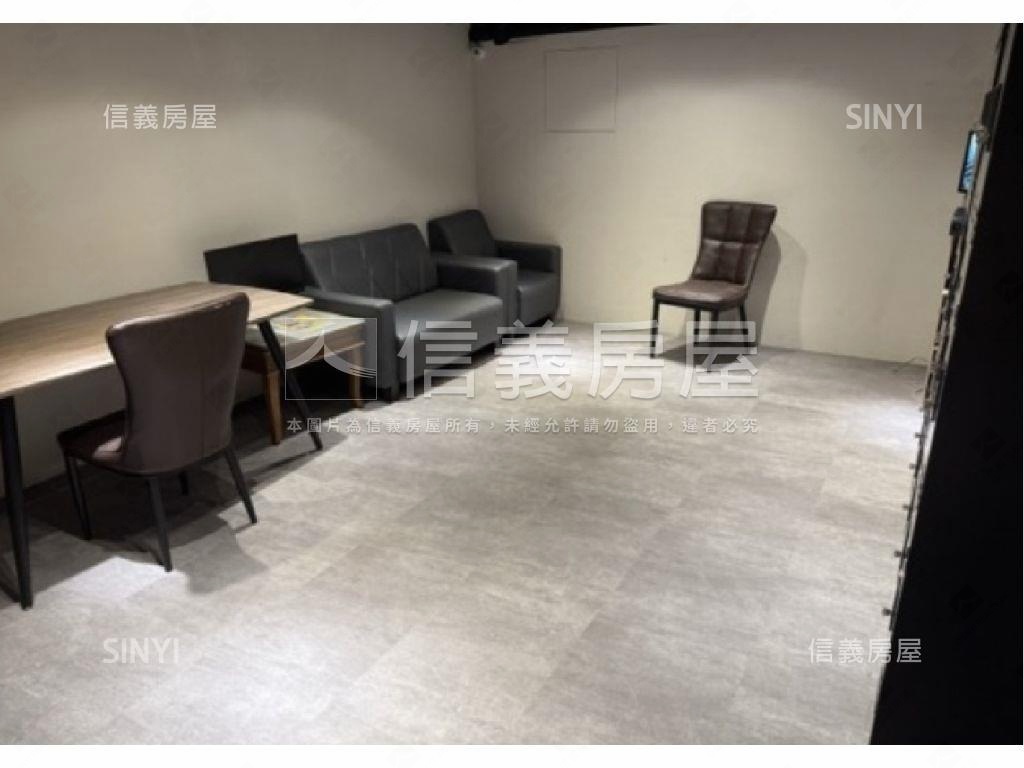 降價急售．仁愛路百坪店面房屋室內格局與周邊環境