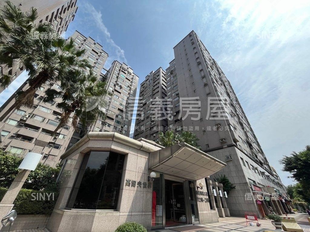 高爾夫世界三房車位房屋室內格局與周邊環境