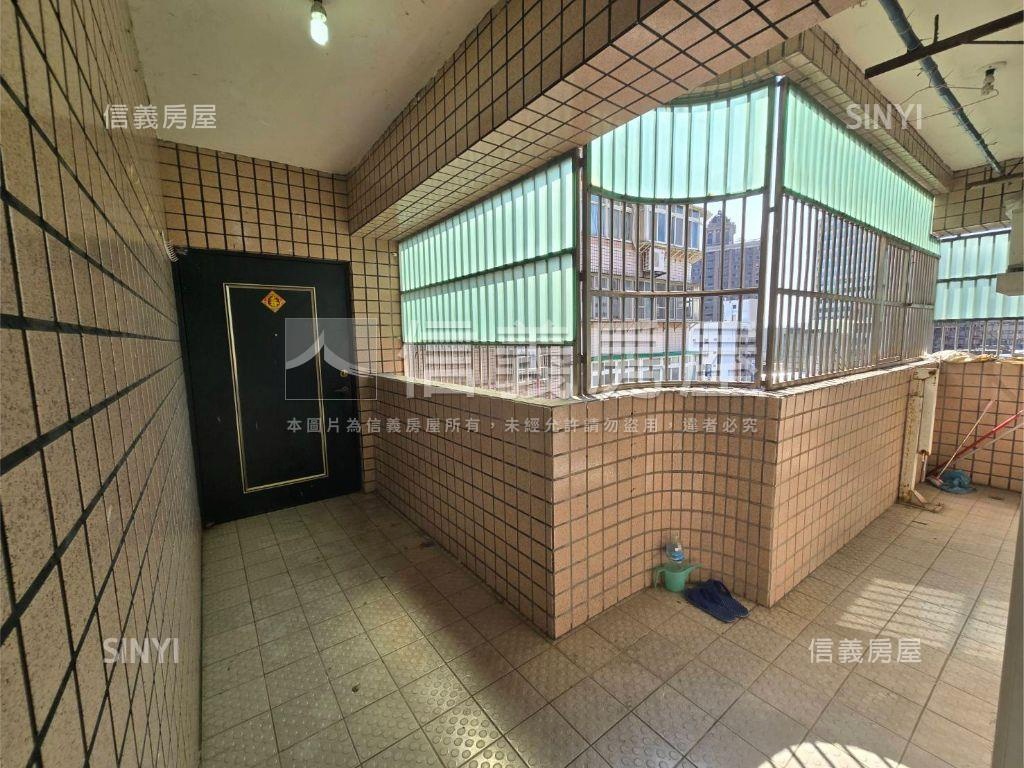 南崁稀有三房雙陽台釋出房屋室內格局與周邊環境