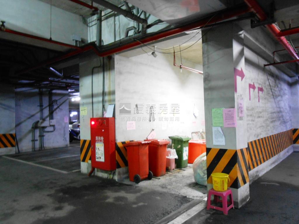 汐止青春嶺低總價電梯套房房屋室內格局與周邊環境