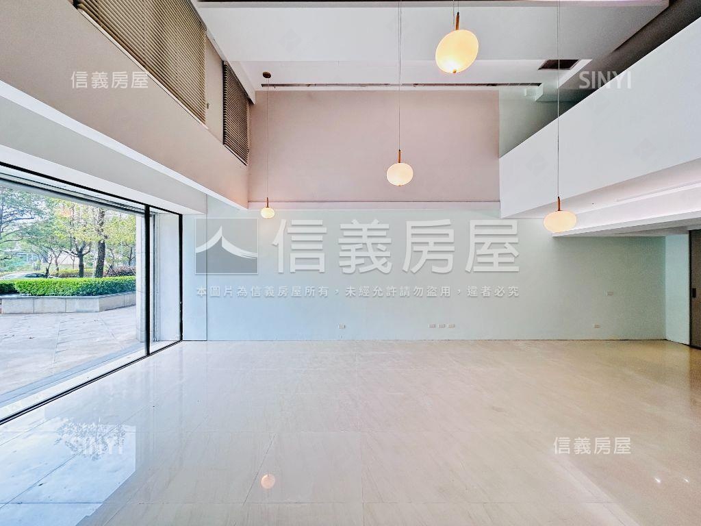 國峰苑近Ａ１９店面房屋室內格局與周邊環境